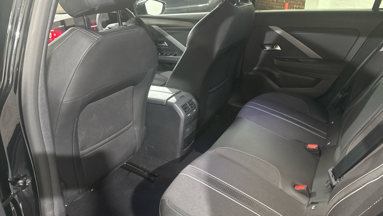 Vauxhall Astra 1.2 Turbo 130 GS 5dr Auto Petrol Estate